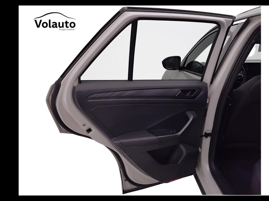 VOLKSWAGEN T-Roc 2022 - T-Roc 1.0 tsi R-Line 110cv