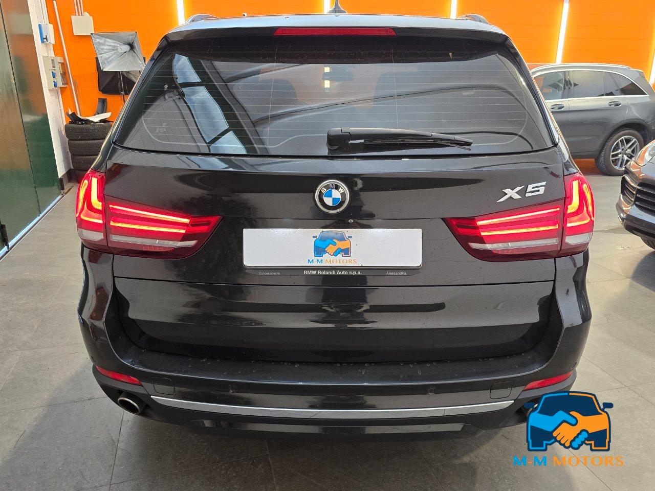 BMW X5 xdrive25d Luxury 218cv auto 7 POSTI