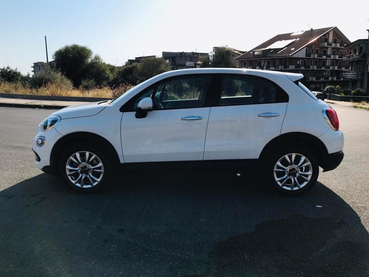 Fiat 500X 1.6mljt LOUNGE FULLOPTIONAL 2015
