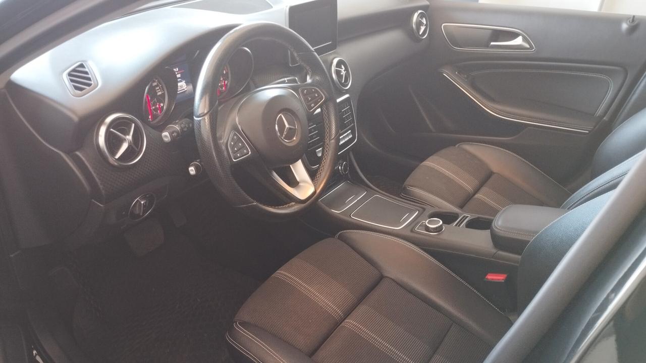 Mercedes-benz A 180 d Automatic Premium