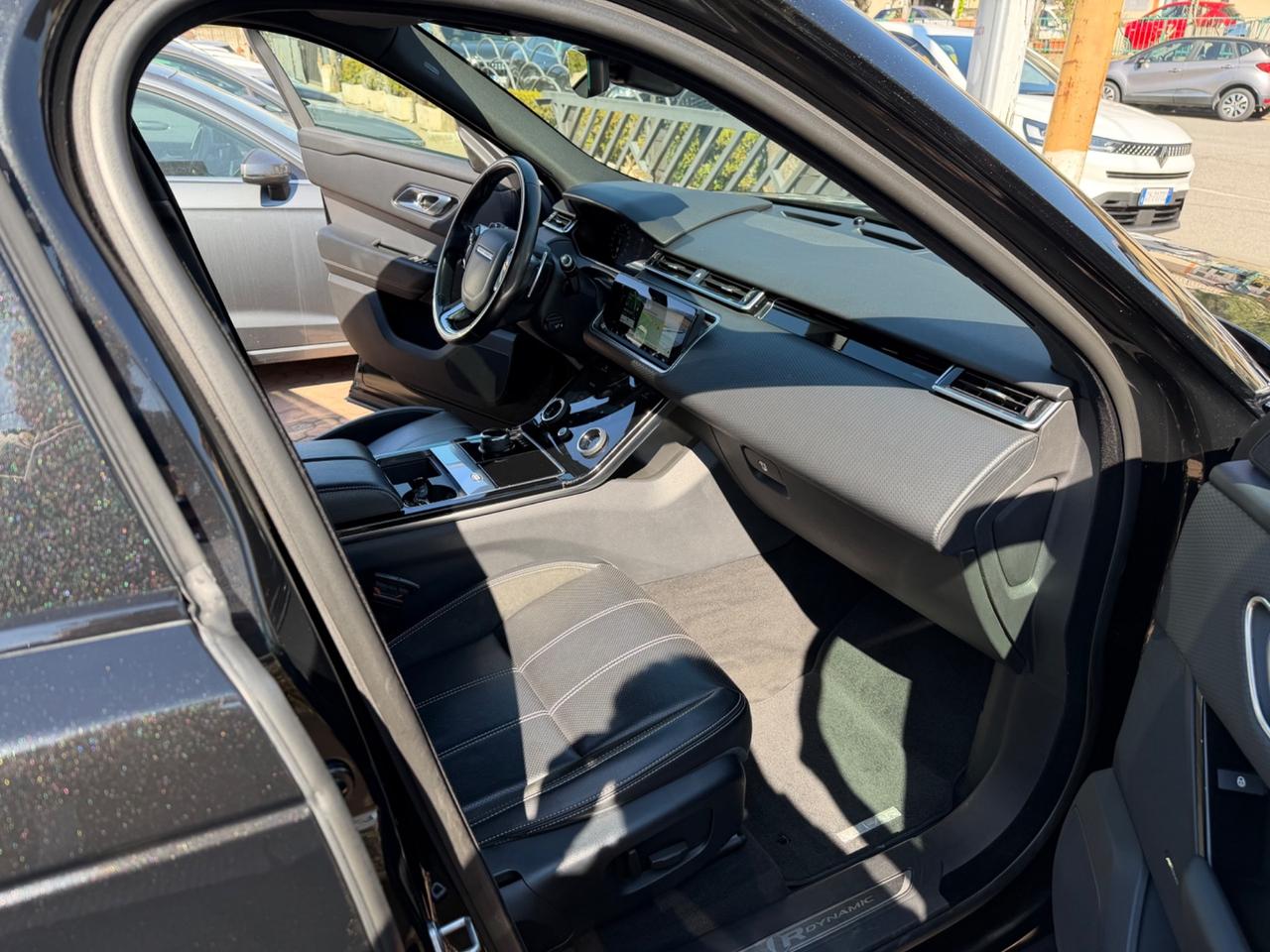 Land Rover Range Velar 2.0D I4 240 CV R-Dynamic S