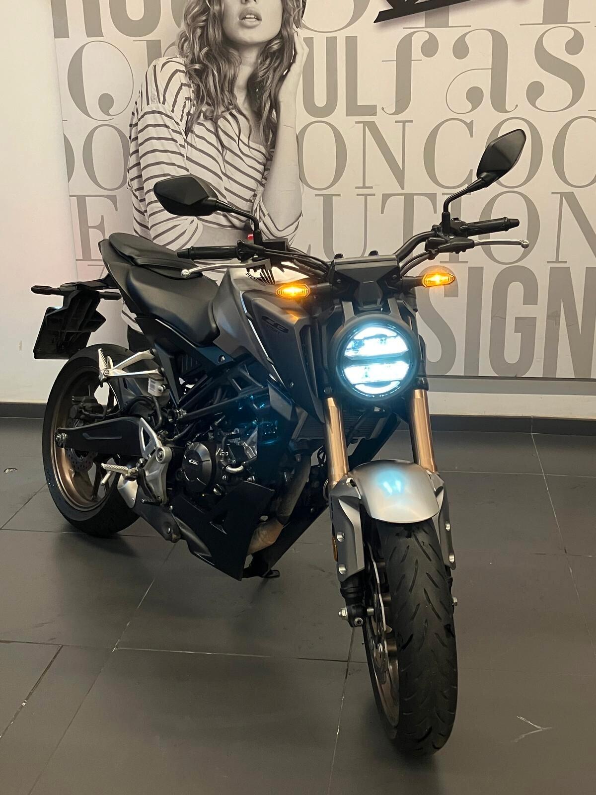 Honda CB 125 R ABS