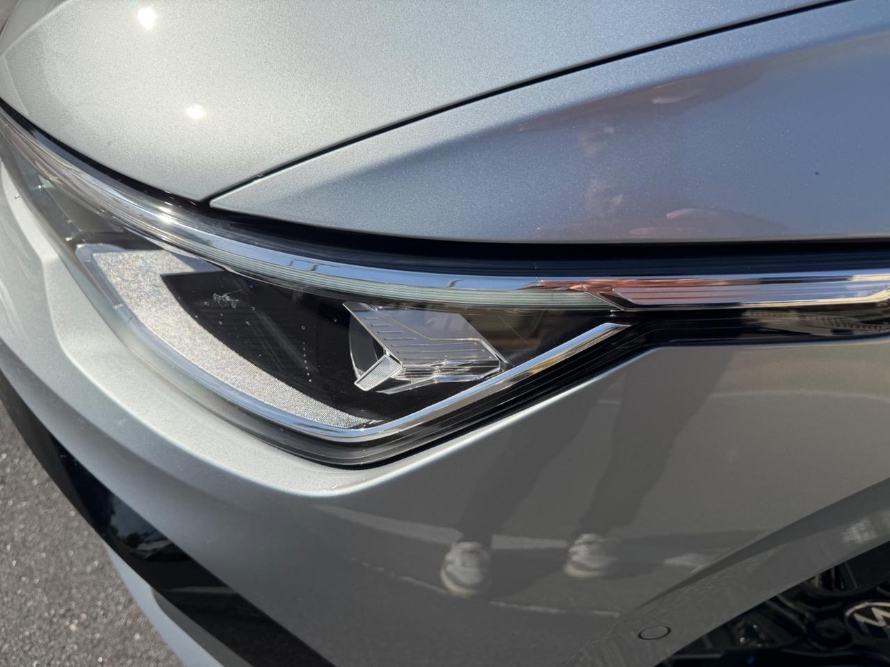 Volkswagen Golf 1.5 eTSI 115 CV DSG R-Line