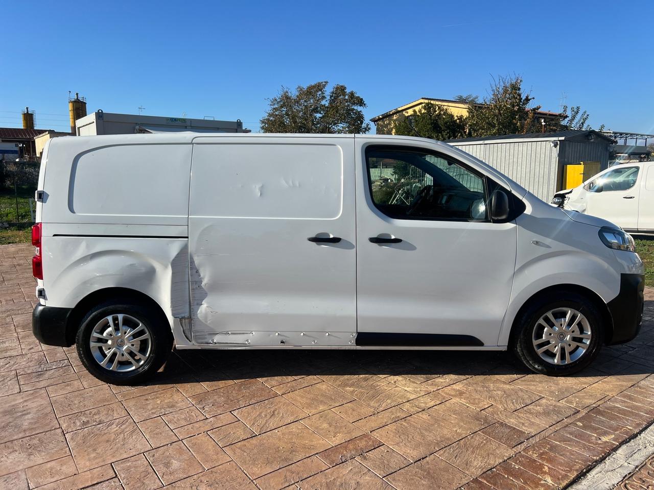 Opel Vivaro 1.5 Diesel 120CV