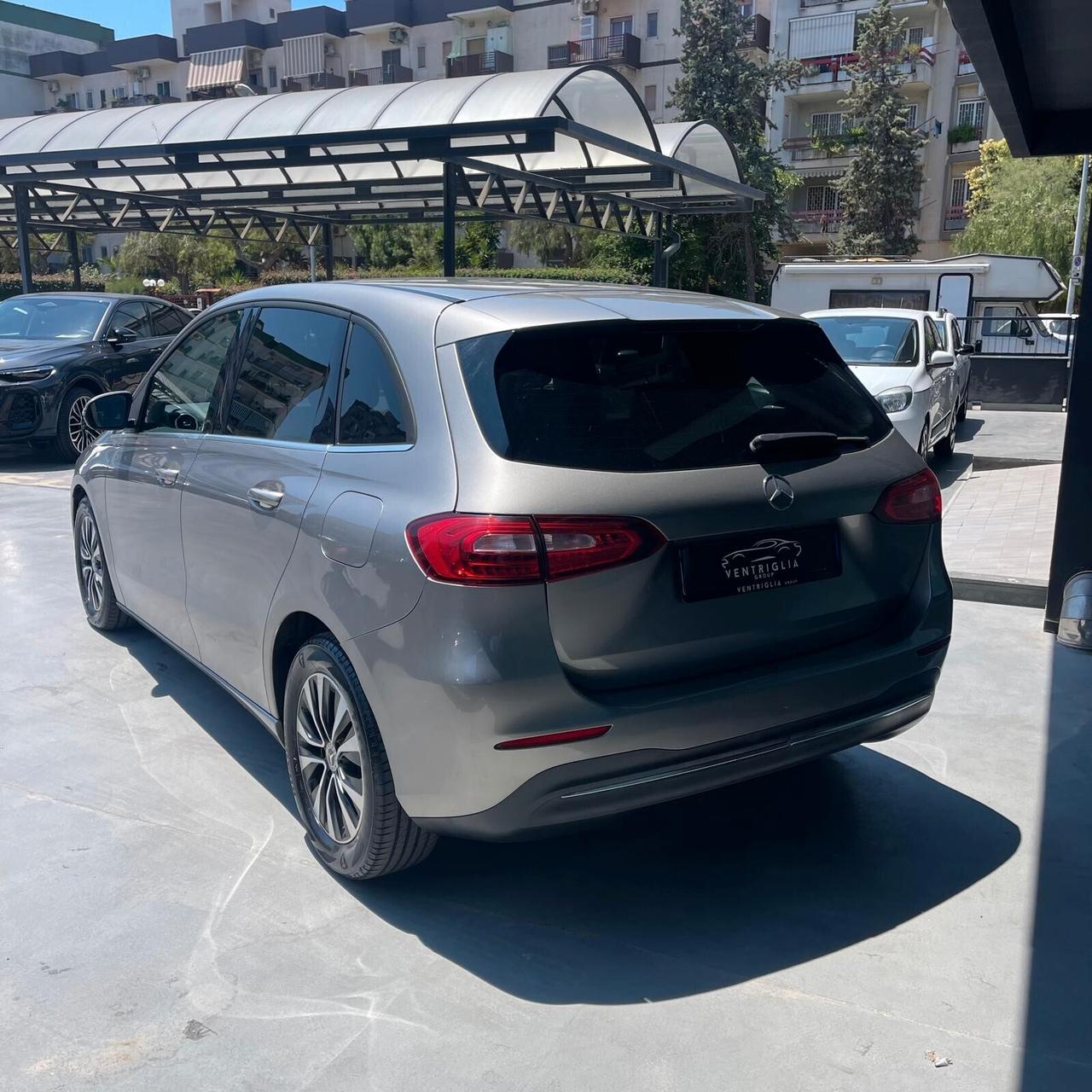 Mercedes-benz B 180 d Automatic Executive