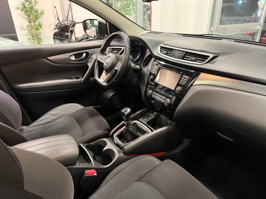 Nissan Qashqai 1.5 dci N-Connecta 115cv