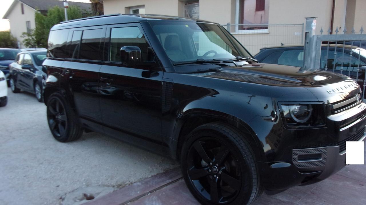 Land Rover Defender 110 3.0D I6 250 CV AWD Auto X-Dynamic SE