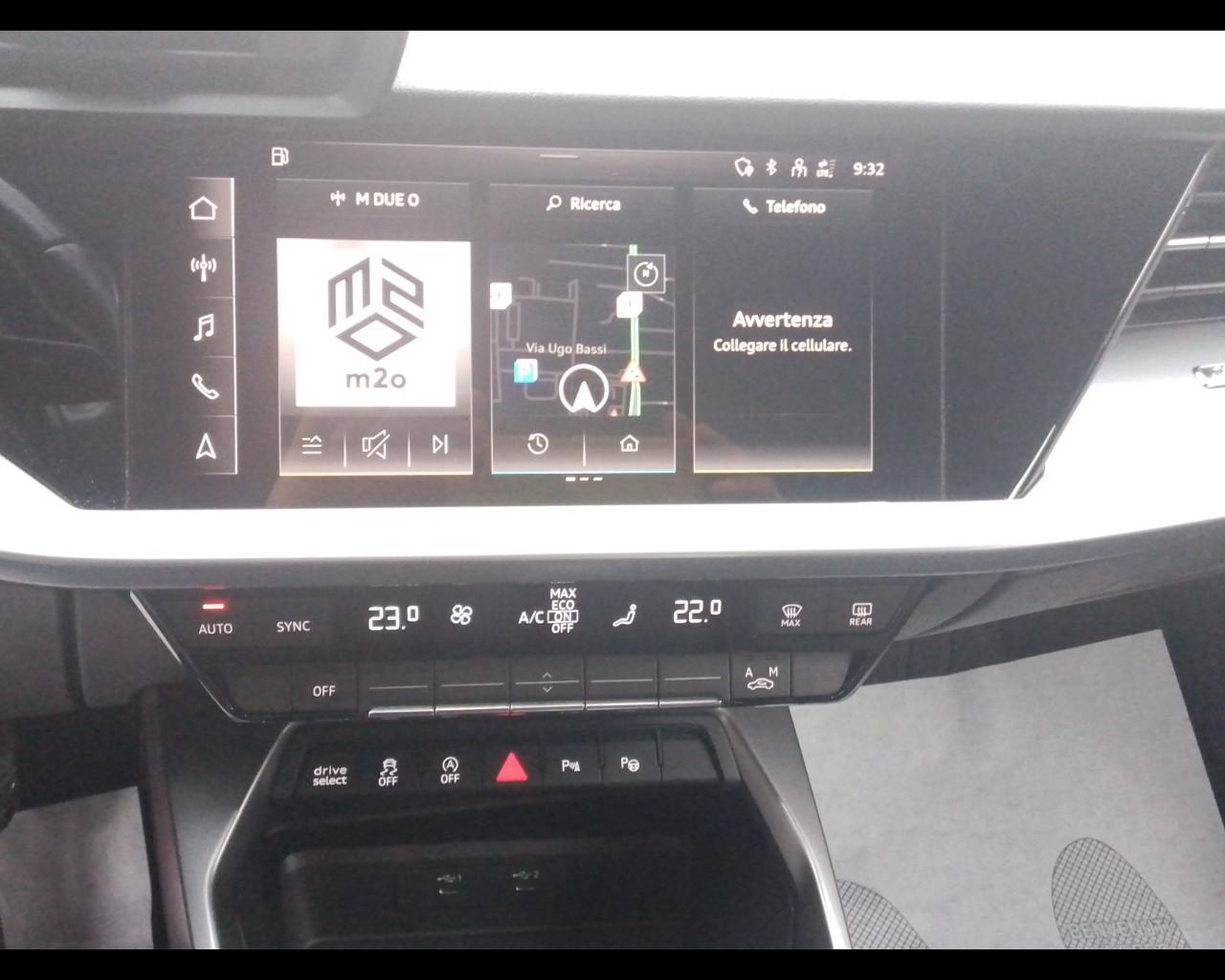 AUDI A3 4ª serie - A3 SPB 30 g-tron S tronic S line edition