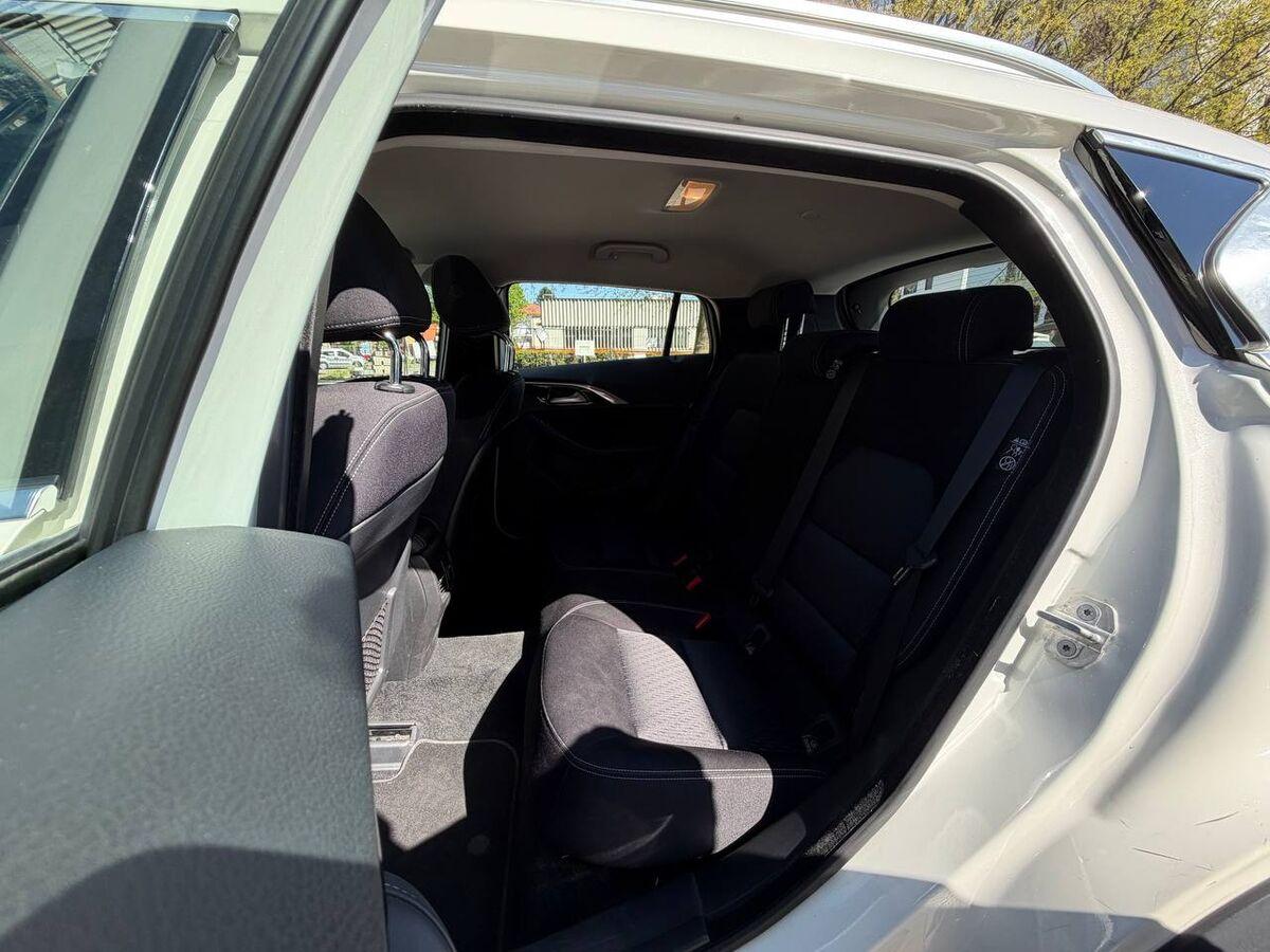 Infiniti QX30 2.2d Premium awd dct