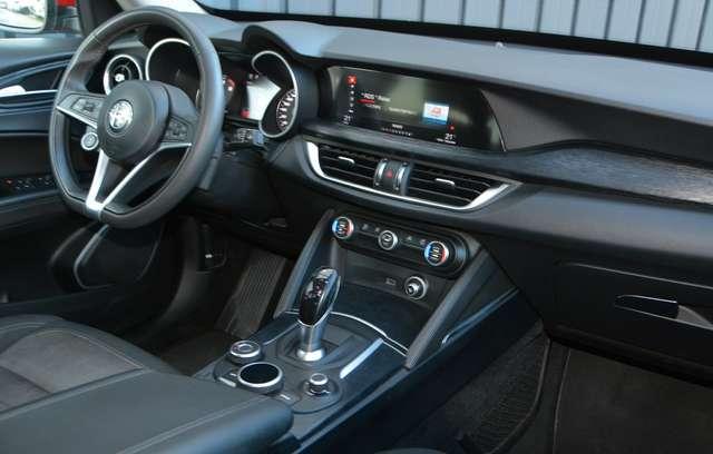 Alfa Romeo Stelvio 2.2 t Sport Tech Q4 190cv auto