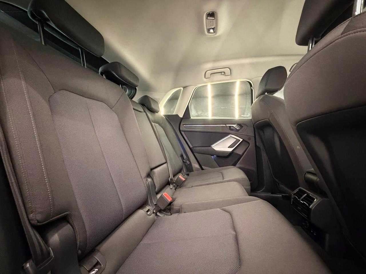 Audi Q3 35 TDI S tronic line edition-KM CERTIFICATI-PERMUTE-12 MESI GARANZIA