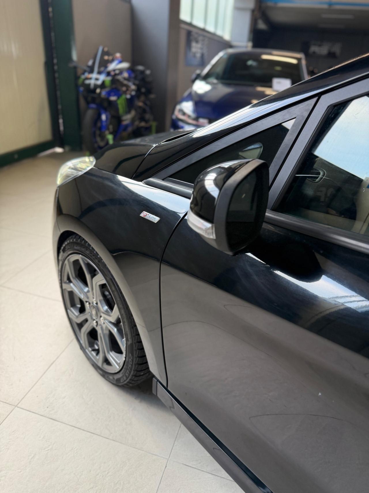 Ford FIESTA STLINE 5P NEOPAT KMCERT UNICOPR