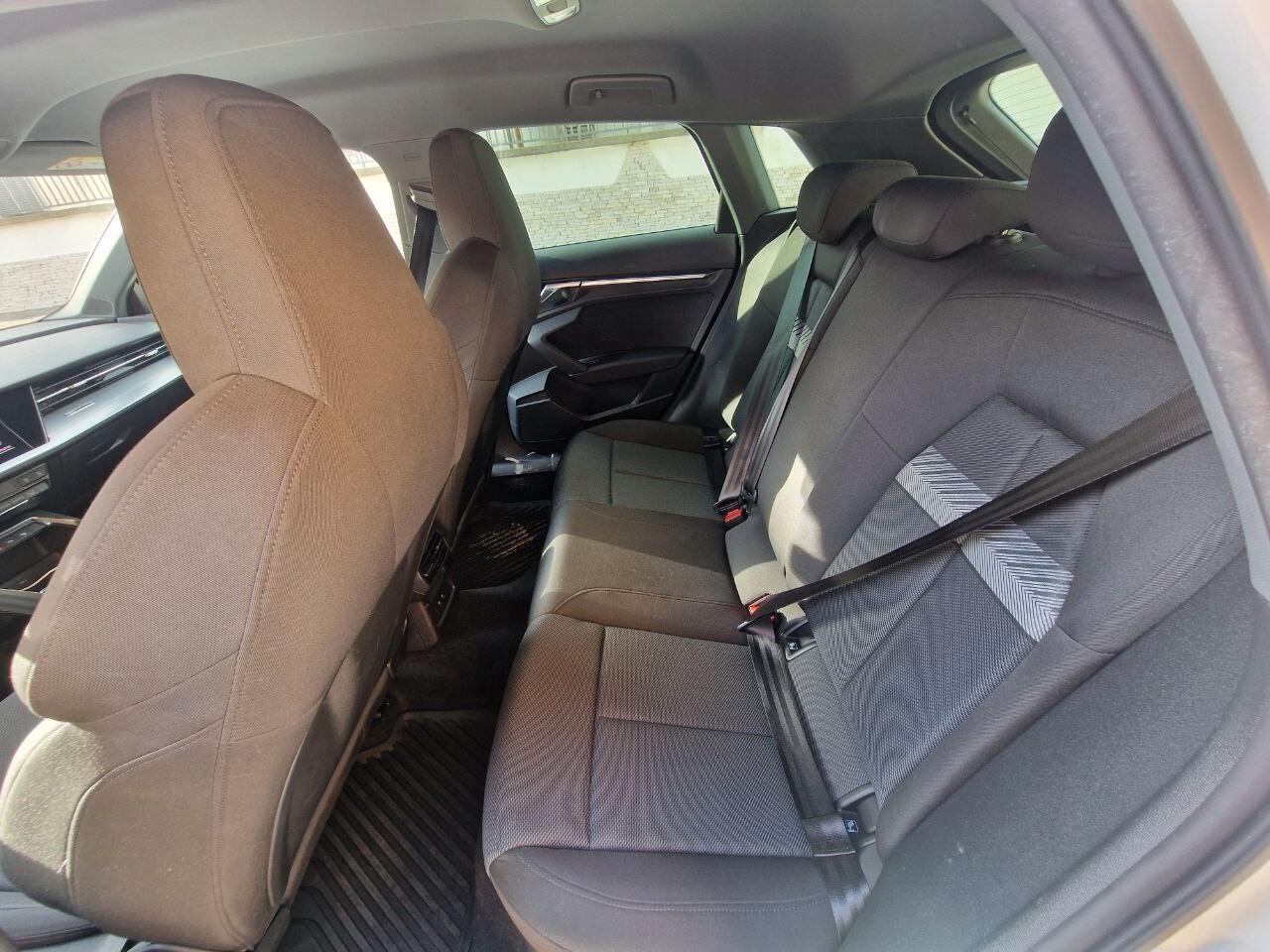 Audi A3 SPB 30 g-tron S tronic Business Advanced