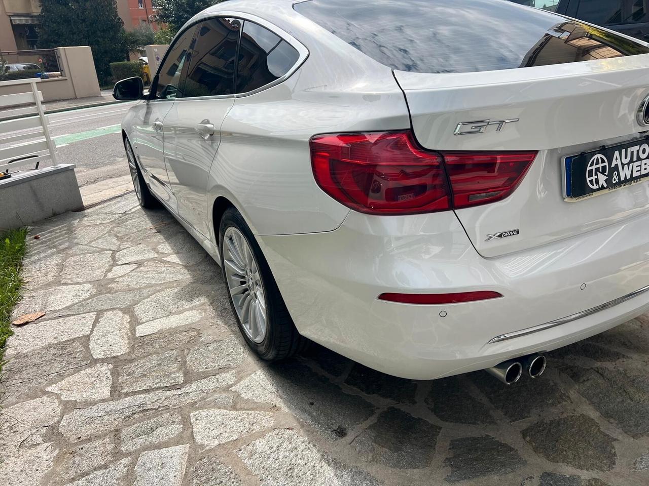 BMW 320 D XDRIVE LUXURY C. AUTOMATICO