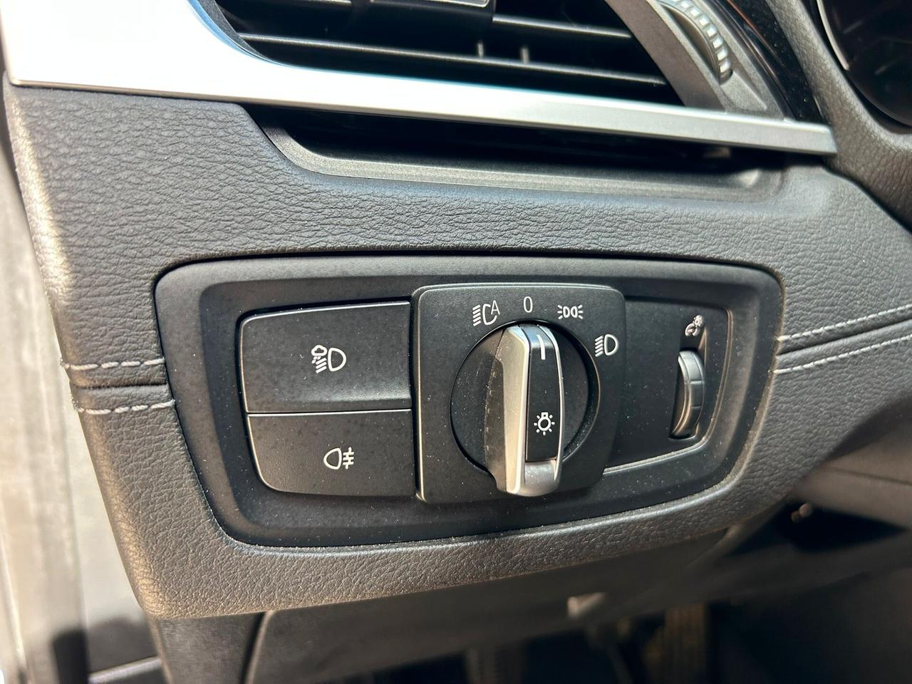 Bmw X2 sDrive18d Advantage Plus