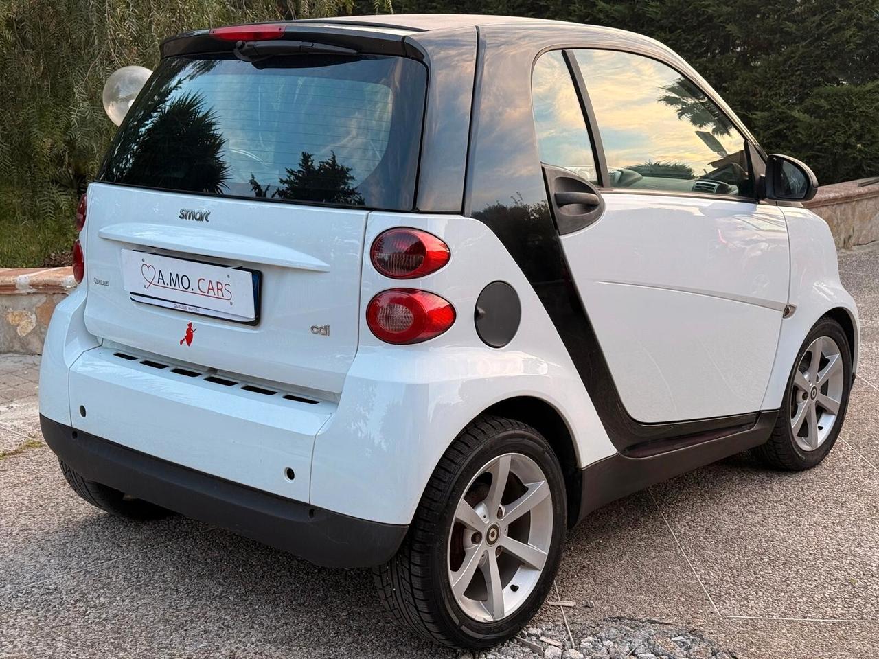 Smart ForTwo 800 33 kW coupé pure cdi INTROVABILE COME NUOVA