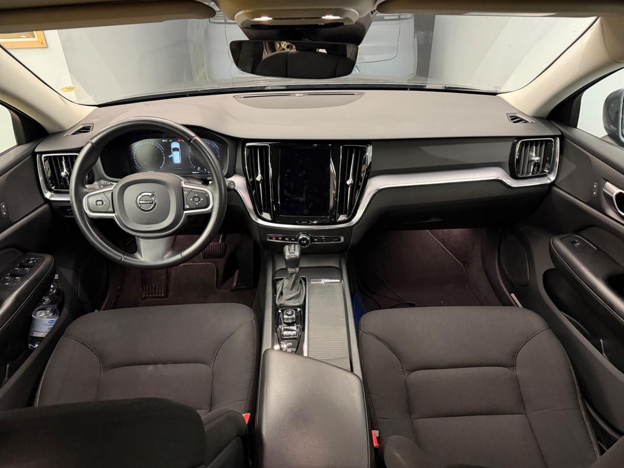 Volvo V60 D4 AWD Geartronic R-design