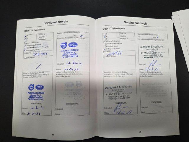 LAND ROVER Defender 110 2.4 TD4 SE IVA ESPOSTA