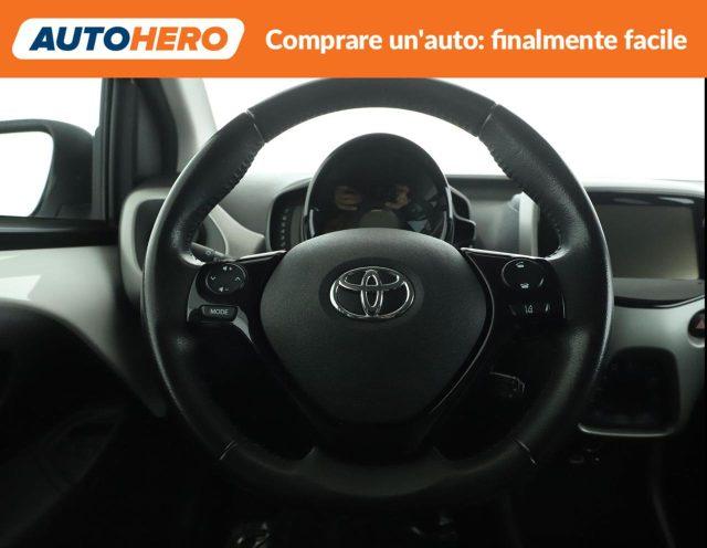 TOYOTA Aygo 1.0 VVT-i 69 CV 5 porte x-play TSS