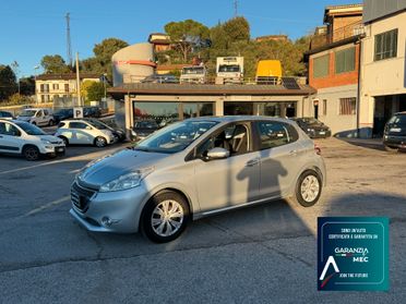 Peugeot 208 1.4 HDi 68 CV 5 porte Allure