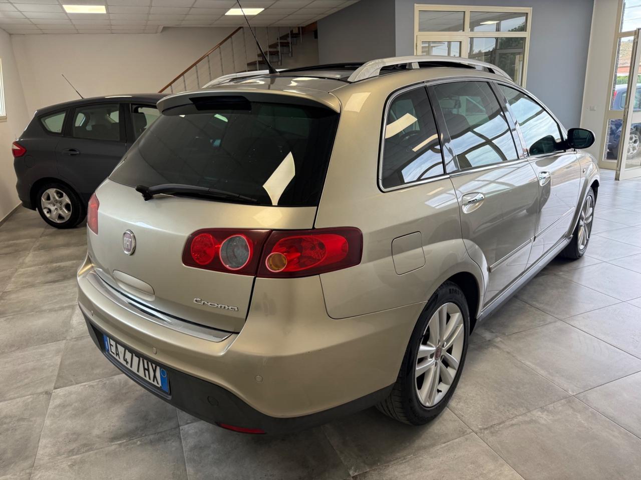 Fiat Croma 1.9 Multijet Emotion
