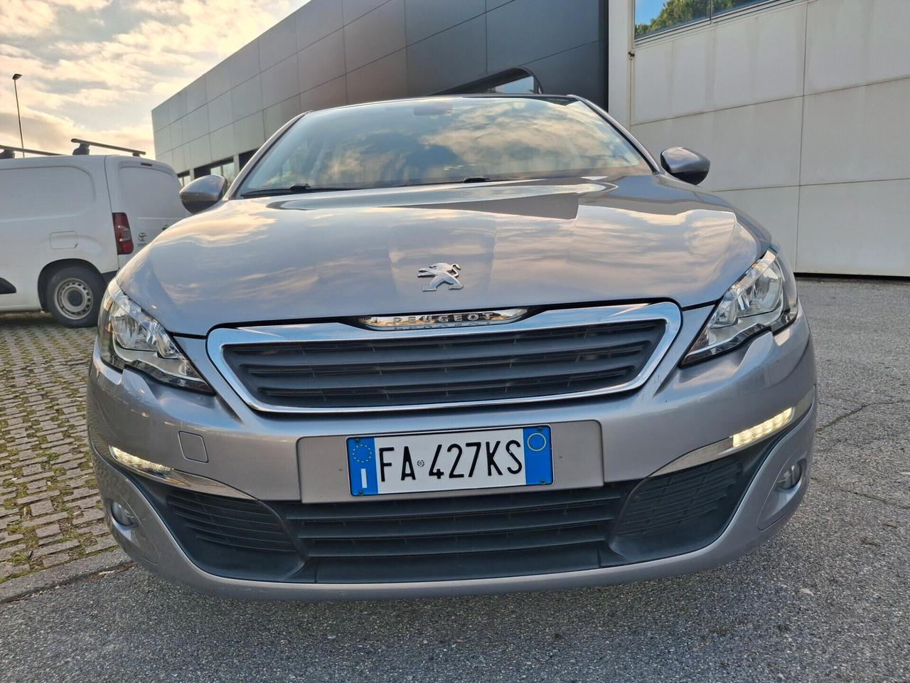 Peugeot 308-1.6 HDi 100 SW Business*SOLO 79000 KM.*