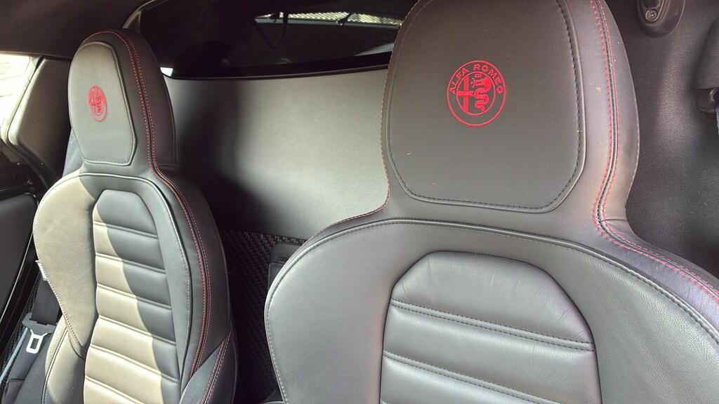 Alfa Romeo 4C Coupe 1750 TBi TCT