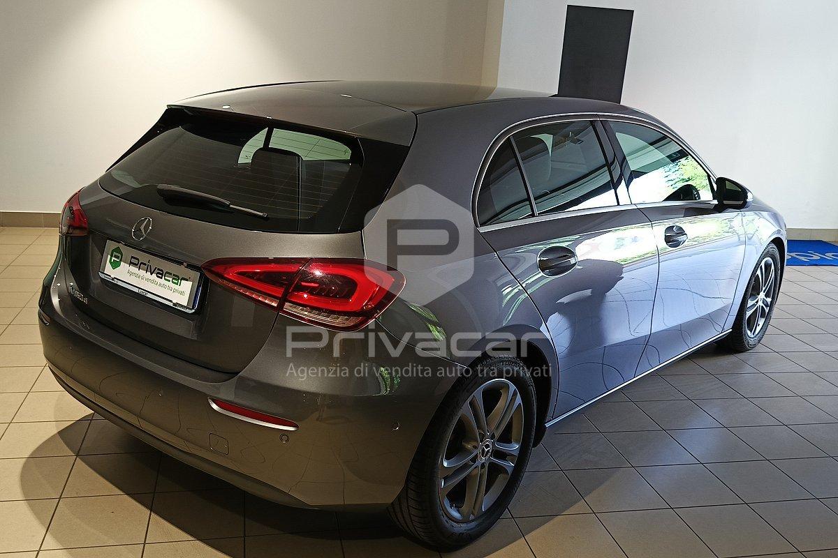 MERCEDES A 180 d Automatic Business Extra