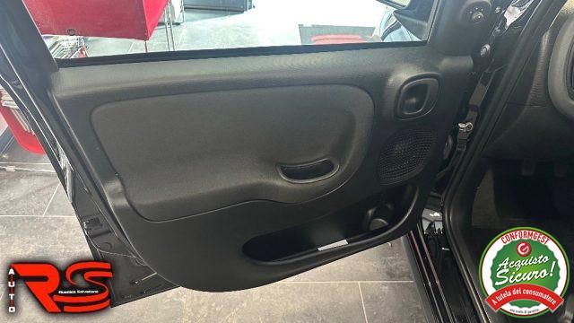 FIAT Panda 1.0 FireFly S&S Hybrid Pandina
