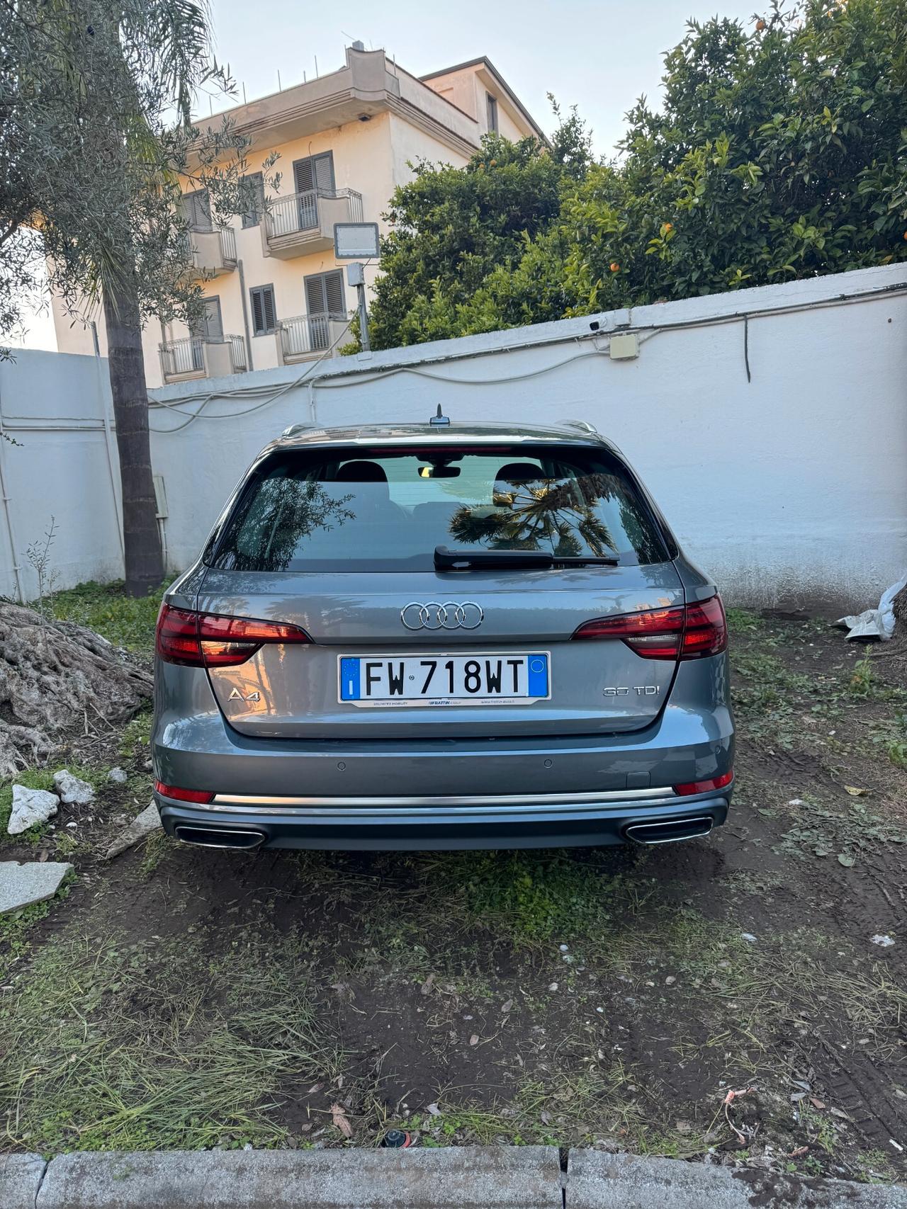 Audi A4 Avant 2.0 TDI 122 CV S tronic Business Sport