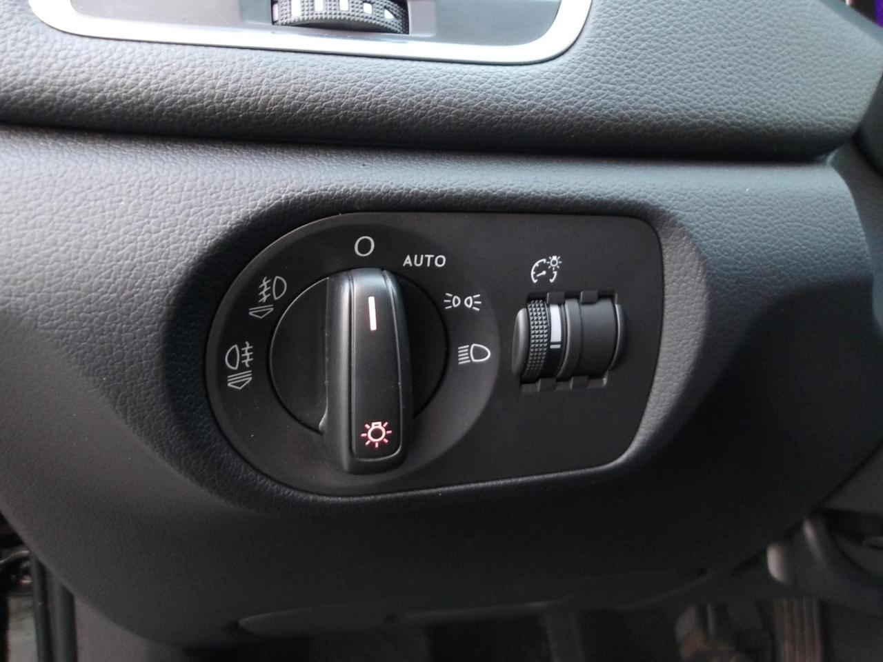 Audi Q3 2.0 tdi Advanced 140cv