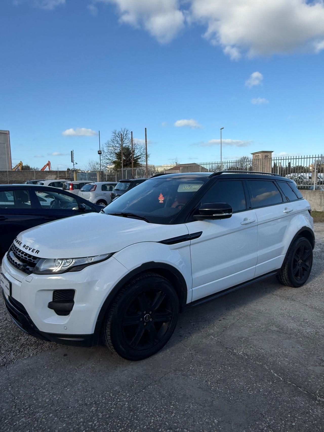 Land Rover Range Evoque 2.2 TD4 5p. Dynamic