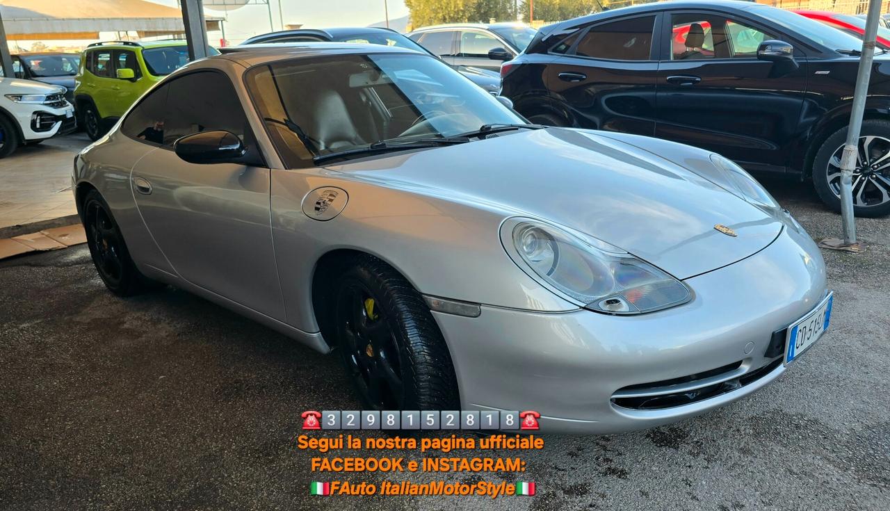 Porsche 996 CARRERA 4. 996