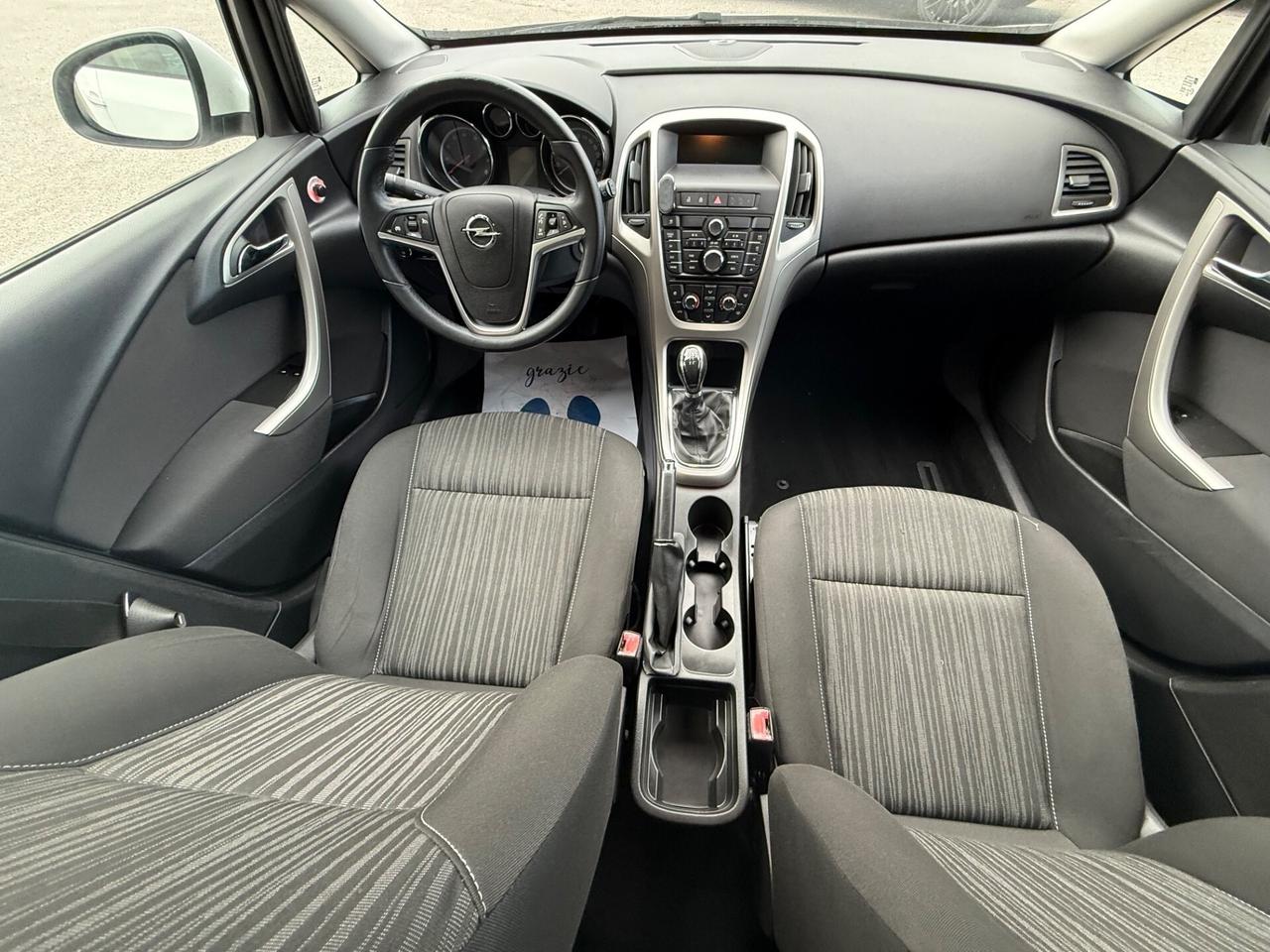 Opel Astra 1.4 100CV 5 porte Elective