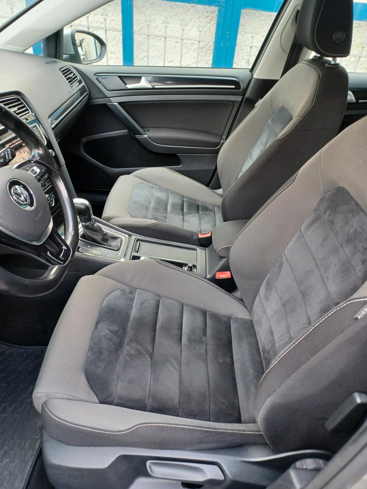 Volkswagen Golf 1.6 TDI DSG 5p. Highline 2016