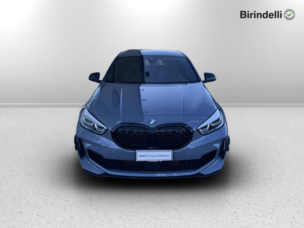 BMW Serie 1 (F40) - M 135i xDrive