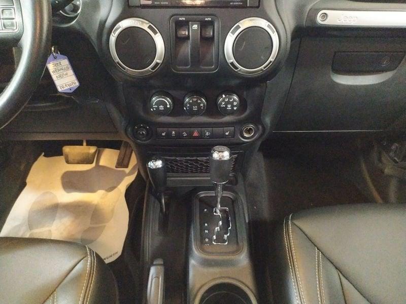 Jeep Wrangler 2.8 crd Sahara auto E6