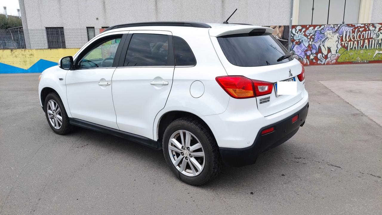 Mitsubishi ASX 1.8 DI-D 150 CV 2WD TETTO - 2011