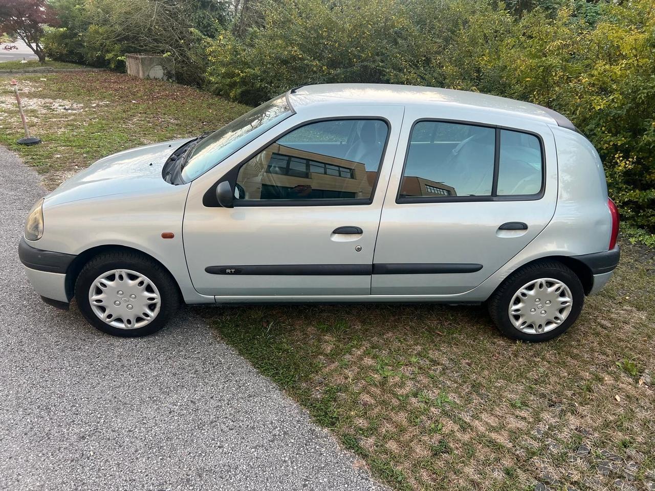 Renault Clio 1.2 cat 5 porte RT
