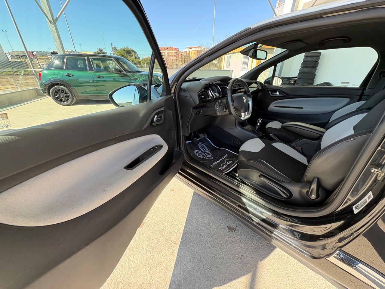 Ds DS3 3 1.4 HDi 70 Just Black