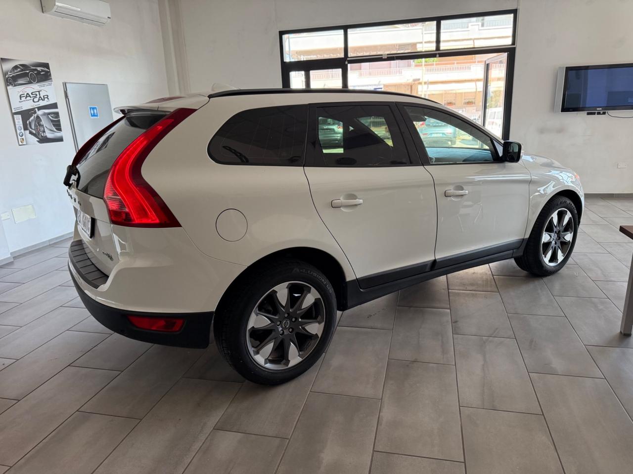 Volvo XC60 D4 Summum