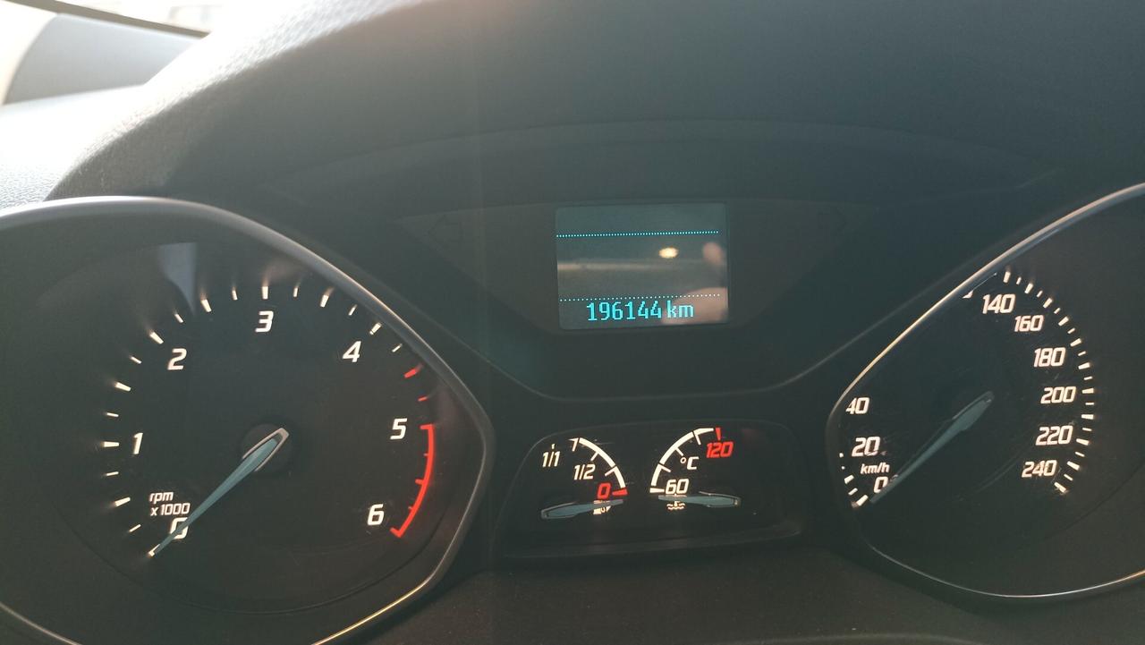 Ford Kuga 2.0 TDCI 140 CV Titanium 2WD