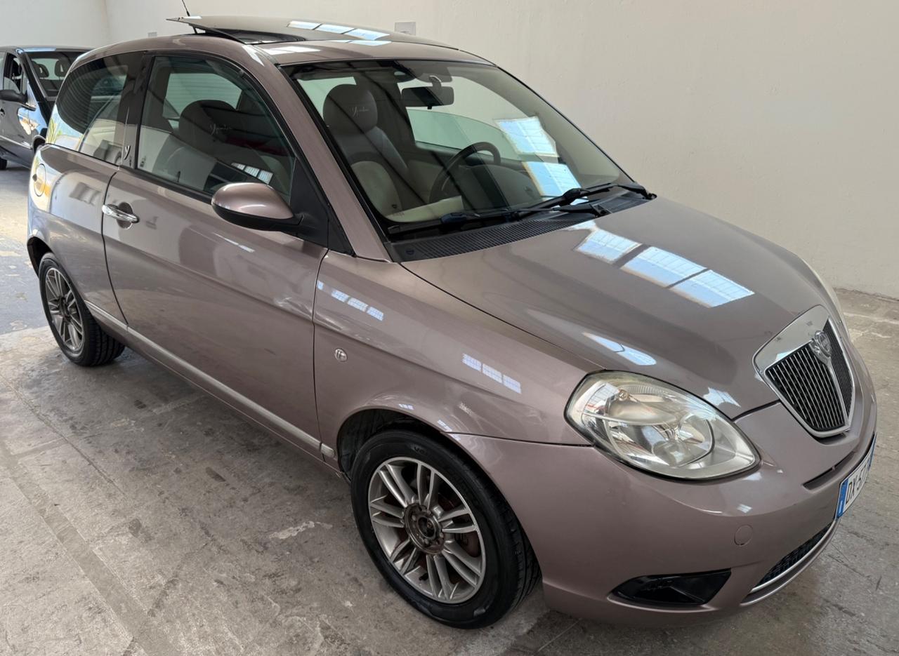 Lancia Ypsilon 1.3 MJT 75 CV Platino - 2009