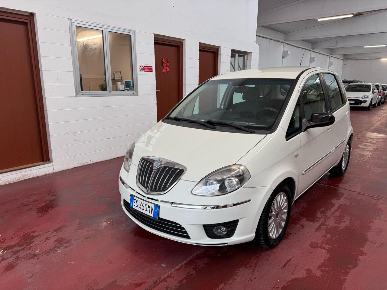 Lancia MUSA 1.4 16V DFN 5th Avenue