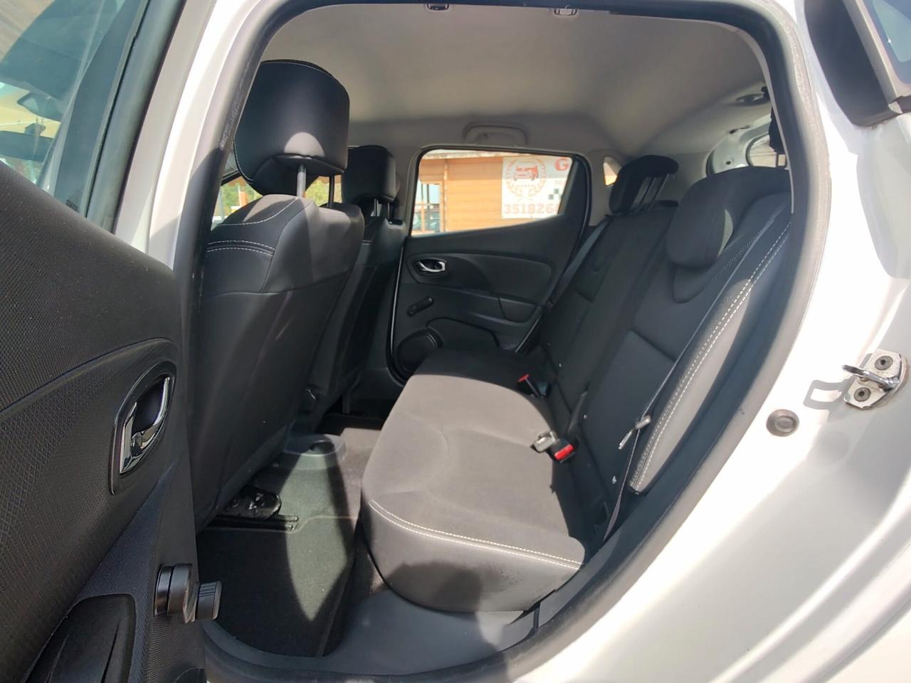 Renault Clio 1.2 75CV GPL 5 porte Live, BENZINA\GPL, OK NEOPATENTATI