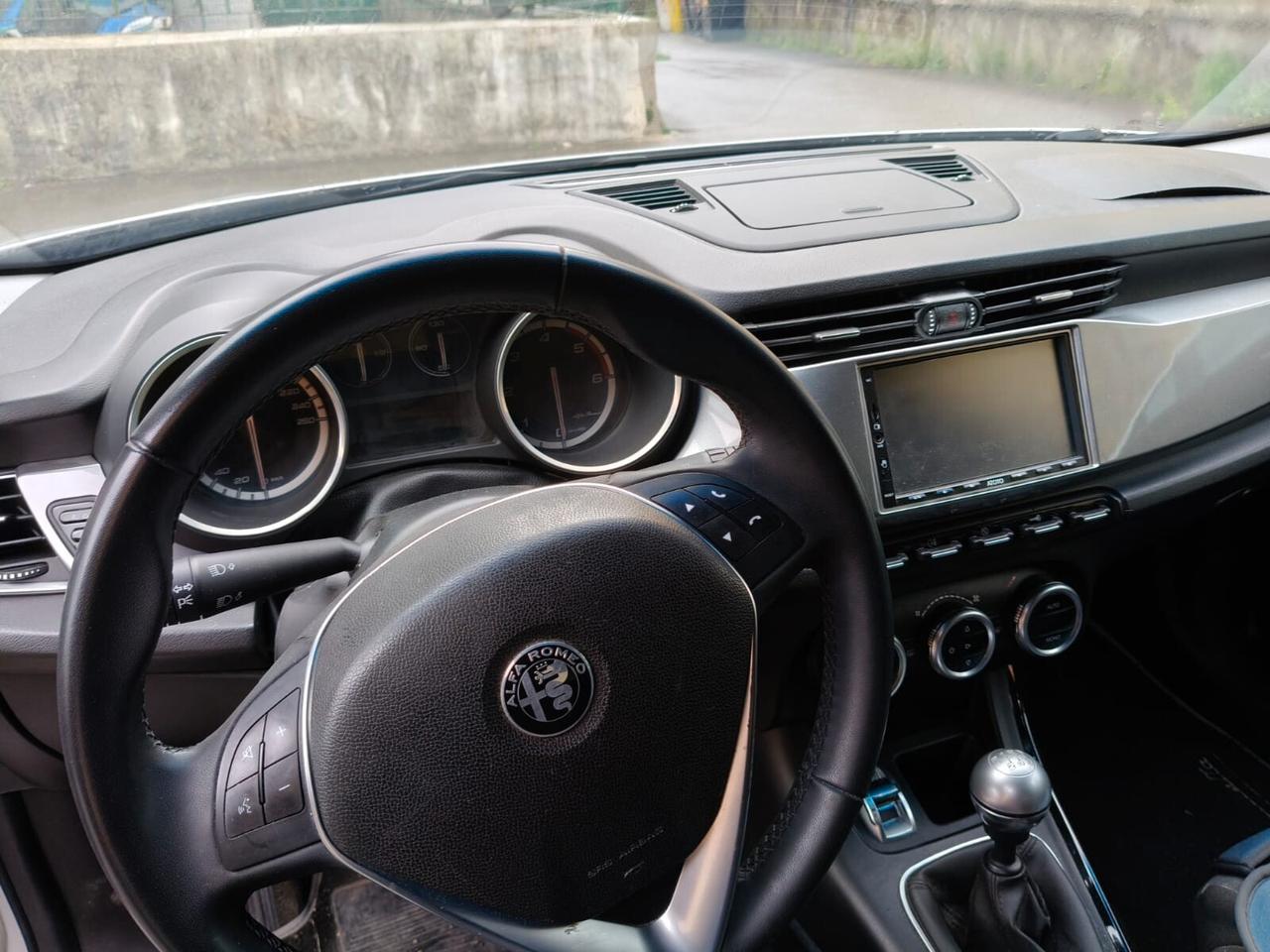 Alfa Romeo Giulietta 2.0 JTDm-2 170 CV Distinctive