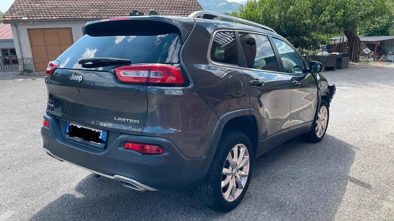 Jeep Cherokee 2.0 Mjt II Limited incidentata