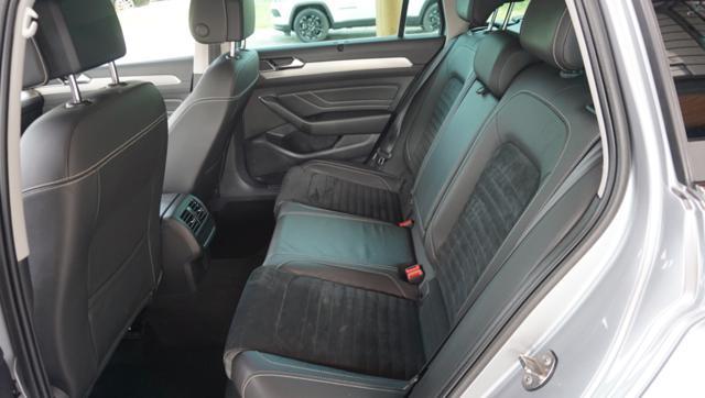 VOLKSWAGEN Passat Variant 2.0 TDI SCR 190 CV DSG Executive BMT