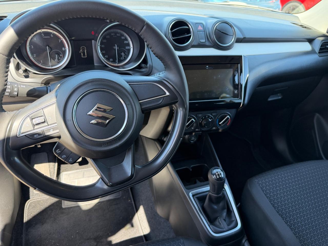 Suzuki Swift 1.2 Hybrid Cool