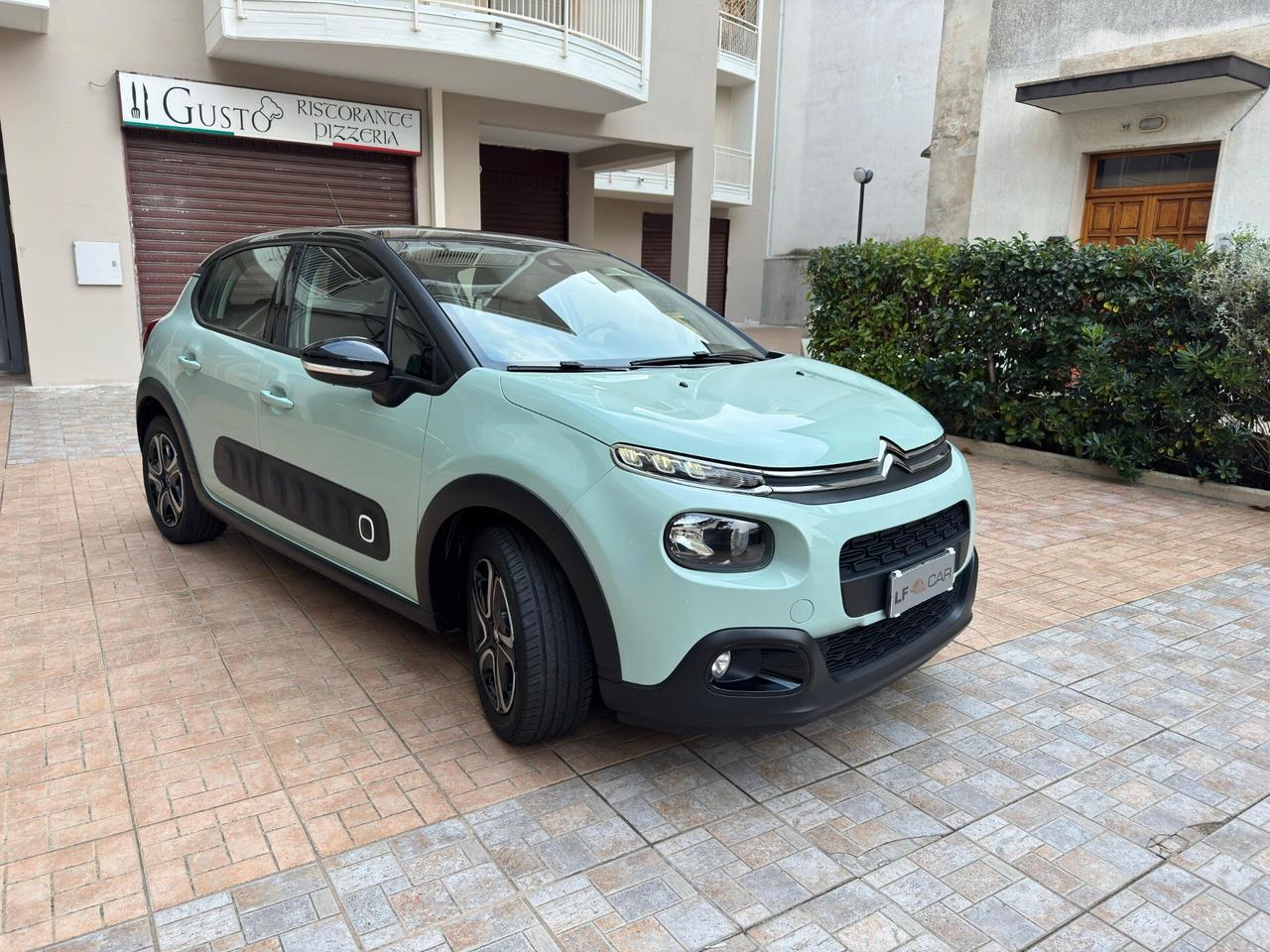 Citroen C3 PureTech Shine 1.2 82 cv